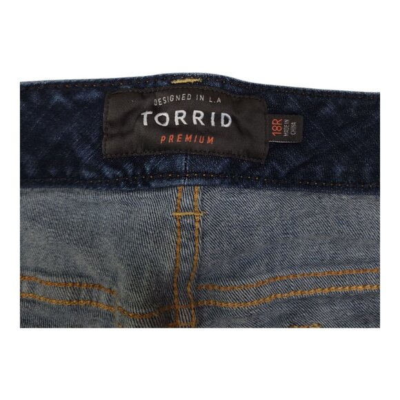 Torrid Premium Boyfriend Jeans 18R Womens Blue Denim Mid-Rise Relaxed Fit Straig - Picture 4 of 11